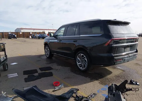 2025 Lincoln Navigator Reserve z USA, uszkodzony, nr VIN 5LMJJ2LG1SEL03809